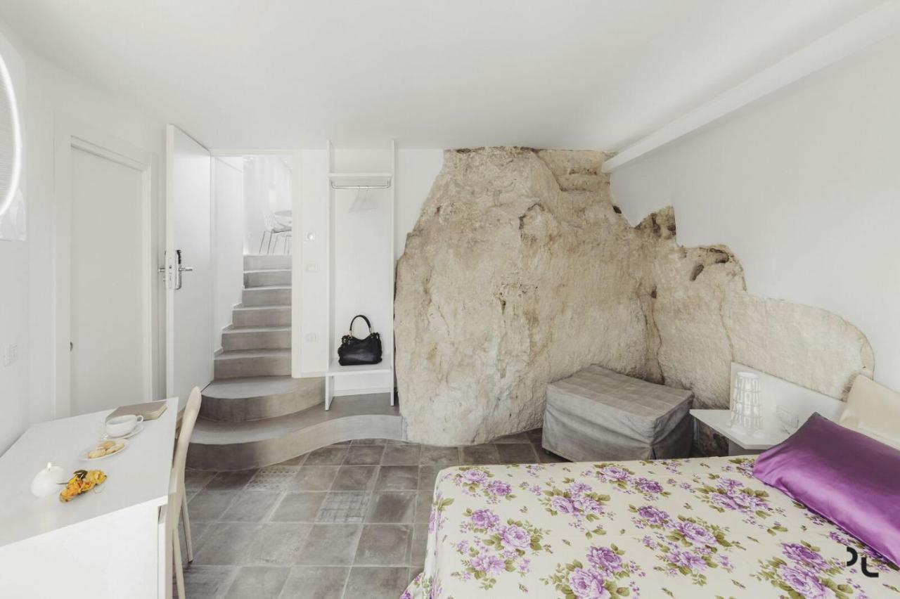 Terrazza Santa Barbara Hotel Matera Exterior photo